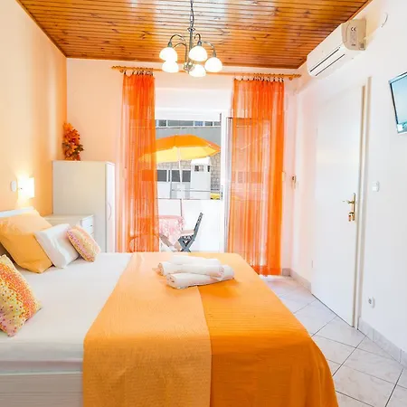 Ivana Barcot * Hvar Town
